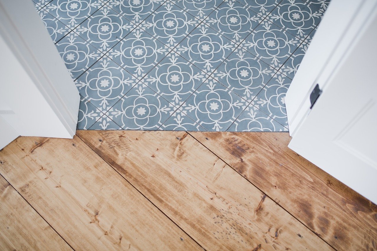 Ceramic Tile vs Vinyl Plank Flooring - Carpet Land